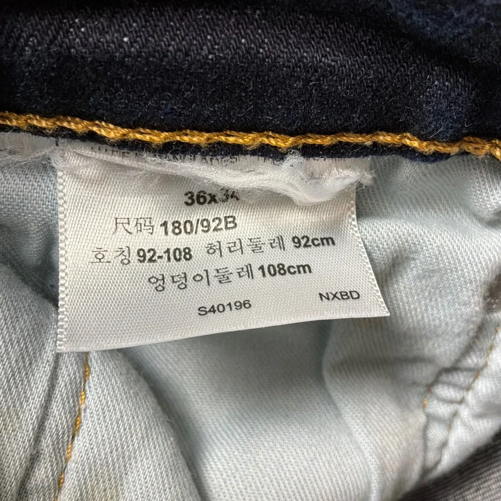 Levi's 502 Taper Jeans Mens 36x34 Dark Indigo Blue Excellent Regular Fit